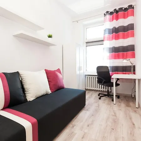 Wrzeszcz Politechniczna 17 Possession Pl Habitación en casa particular *